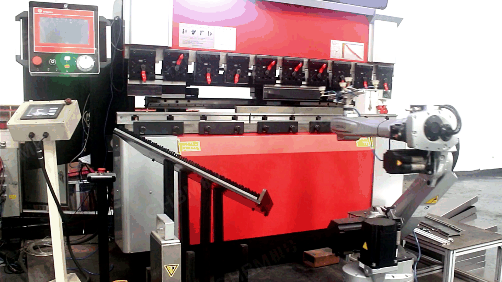 upstroke-nc-press-break